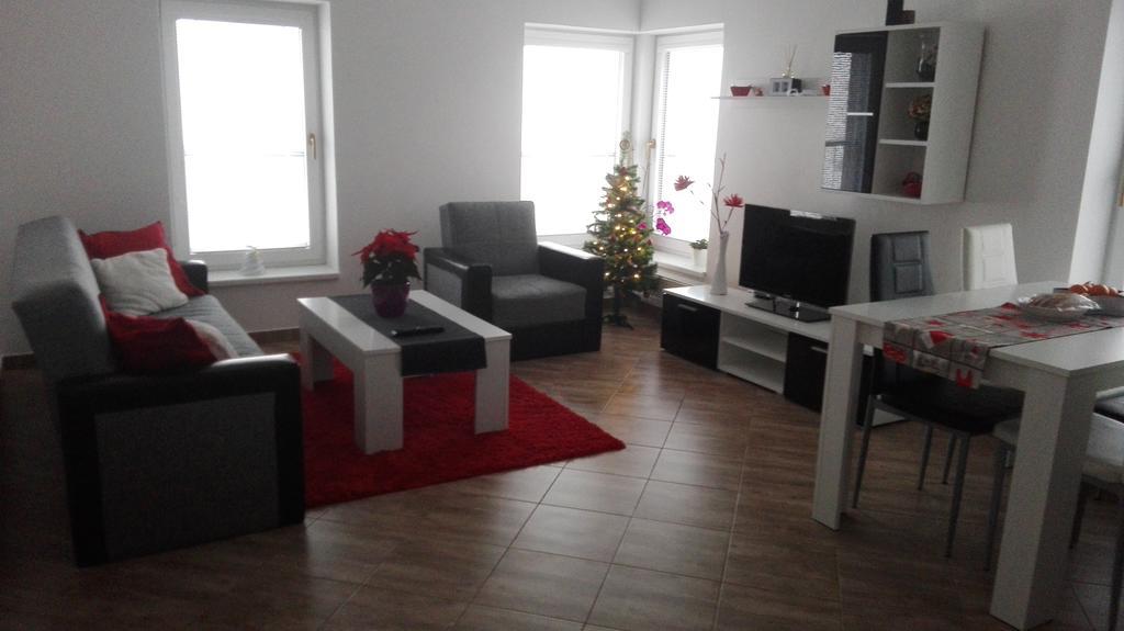 Apartmany Na Rozcesti Lomnice nad Popelkou Екстериор снимка