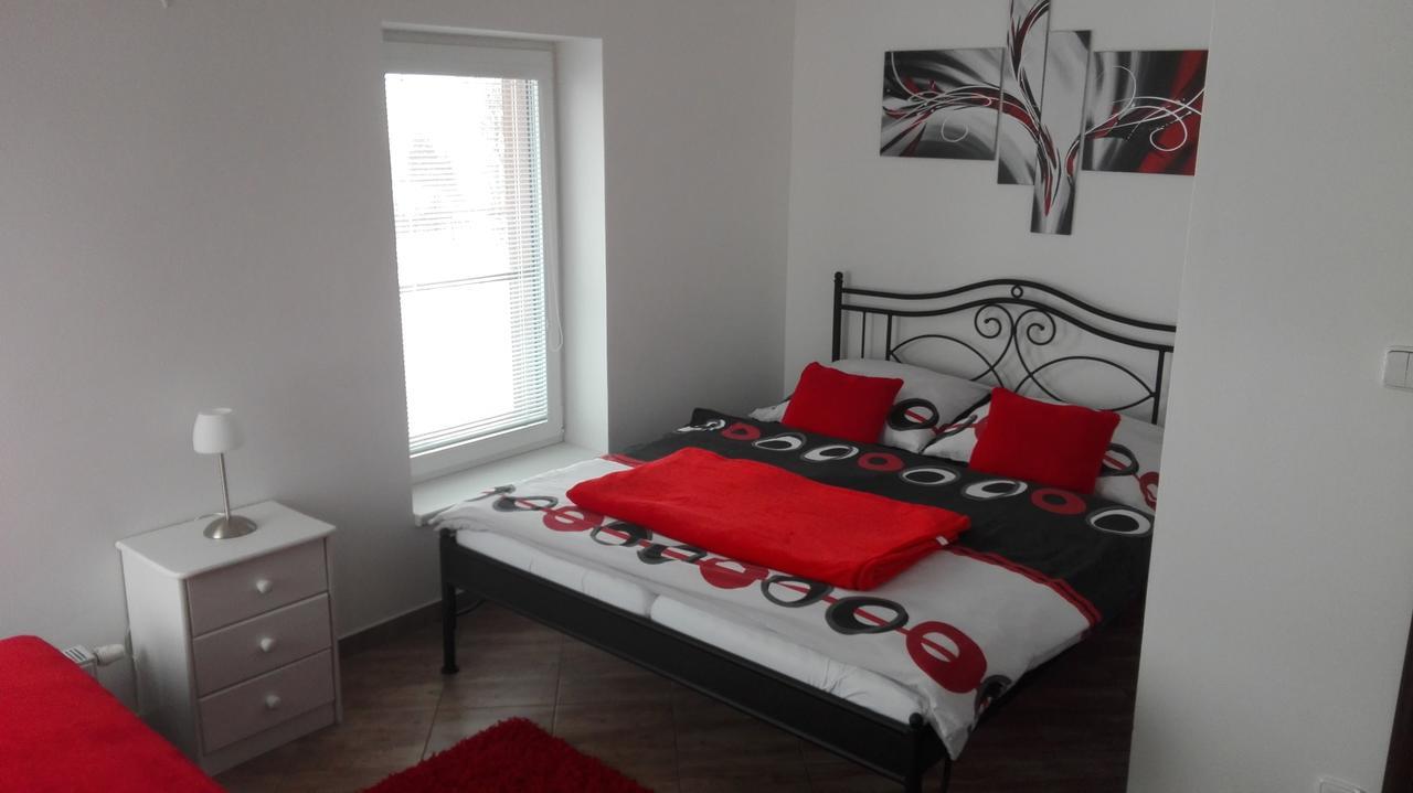 Apartmany Na Rozcesti Lomnice nad Popelkou Екстериор снимка